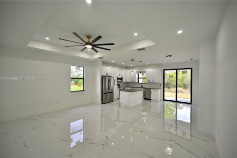 House in Lehigh Acres, Florida 3 bedrooms № 2068880 - photo 20