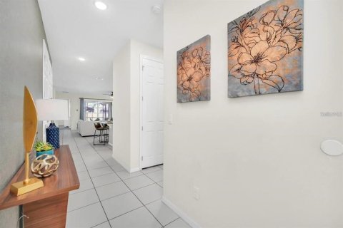 Villa ou maison à vendre à Kissimmee, Floride: 7 chambres, 315.96 m2 № 2425775 - photo 2