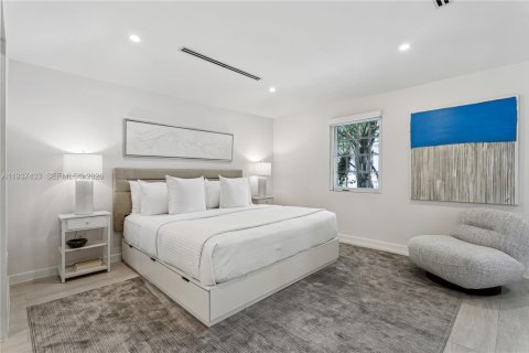Condominio en alquiler en Miami Beach, Florida, 4 dormitorios, 170.01 m2 № 1996920 - foto 17