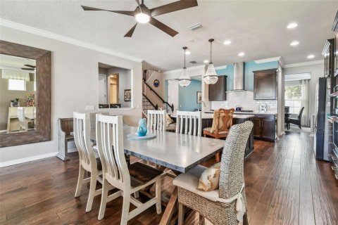 House in Fish Hawk, Florida 4 bedrooms, 283.35 sq.m. № 1767123 - photo 25
