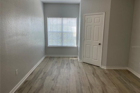 Condo in Tampa, Florida, 2 bedrooms  № 1850285 - photo 15