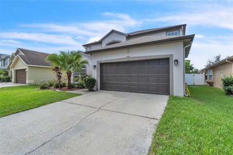 Casa en venta en Orlando, Florida, 5 dormitorios, 248.23 m2 № 1916258 - foto 2