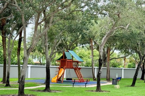 Adosado en venta en Plantation, Florida, 3 dormitorios, 120.77 m2 № 2263712 - foto 4