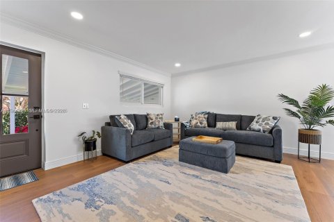 Casa en alquiler en Tequesta, Florida, 3 dormitorios, 113.81 m2 № 2059995 - foto 7