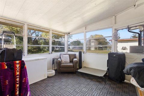 Villa ou maison à vendre à Deltona, Floride: 2 chambres, 78.41 m2 № 2143875 - photo 16