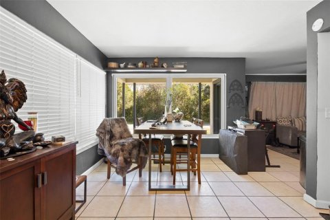 Villa ou maison à vendre à Deltona, Floride: 2 chambres, 78.41 m2 № 2143875 - photo 5
