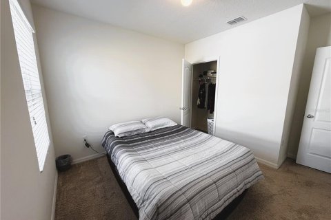 Villa ou maison à louer à Winter Haven, Floride: 4 chambres, 171.96 m2 № 2434983 - photo 17