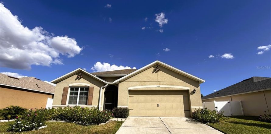 Villa ou maison à Winter Haven, Floride 4 chambres, 171.96 m2 № 2434983