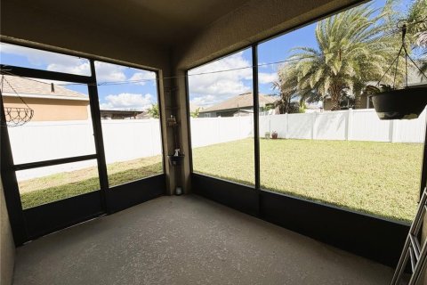 Villa ou maison à louer à Winter Haven, Floride: 4 chambres, 171.96 m2 № 2434983 - photo 26