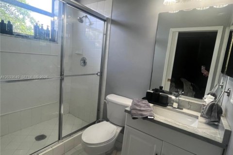 Adosado en venta en Plantation, Florida, 3 dormitorios, 155.33 m2 № 2078010 - foto 28