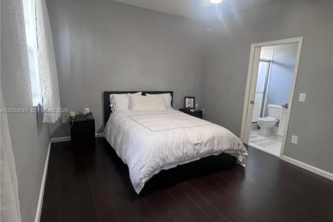 Adosado en venta en Plantation, Florida, 3 dormitorios, 155.33 m2 № 2078010 - foto 26