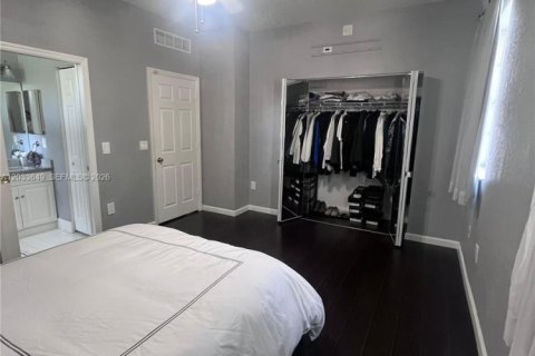 Adosado en venta en Plantation, Florida, 3 dormitorios, 155.33 m2 № 2078010 - foto 27