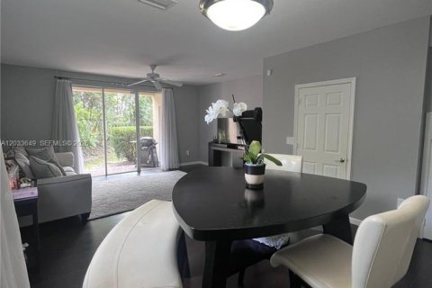 Adosado en venta en Plantation, Florida, 3 dormitorios, 155.33 m2 № 2078010 - foto 5