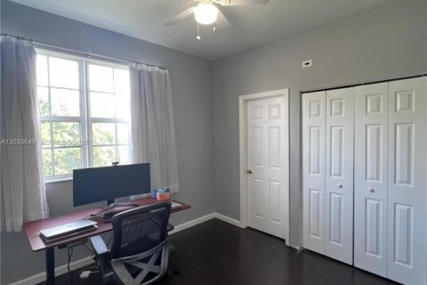 Adosado en venta en Plantation, Florida, 3 dormitorios, 155.33 m2 № 2078010 - foto 22