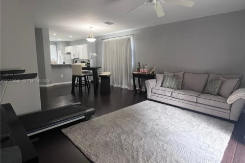 Adosado en venta en Plantation, Florida, 3 dormitorios, 155.33 m2 № 2078010 - foto 20