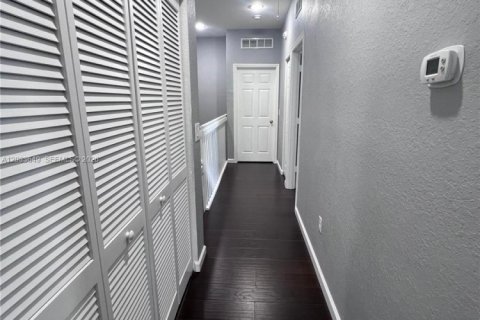Adosado en venta en Plantation, Florida, 3 dormitorios, 155.33 m2 № 2078010 - foto 12