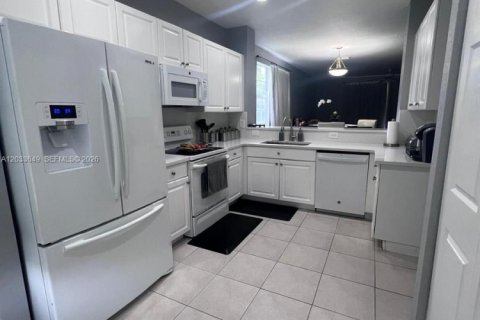 Adosado en venta en Plantation, Florida, 3 dormitorios, 155.33 m2 № 2078010 - foto 4