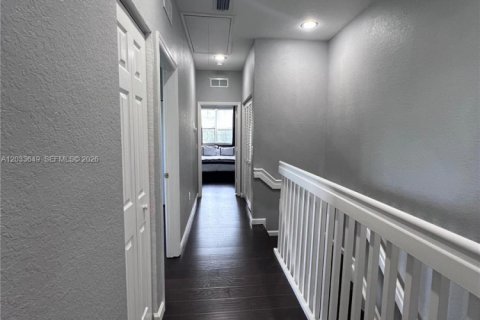 Adosado en venta en Plantation, Florida, 3 dormitorios, 155.33 m2 № 2078010 - foto 13