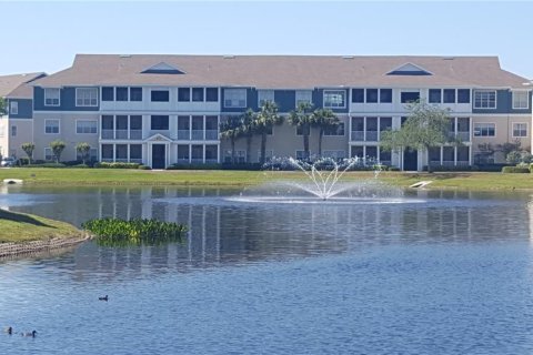 Condominio en alquiler en Bradenton, Florida, 1 dormitorio, 73.76 m2 № 1879201 - foto 1