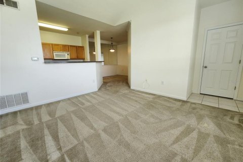 Condominio en alquiler en Bradenton, Florida, 1 dormitorio, 73.76 m2 № 1879201 - foto 2