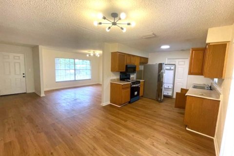 House in Ocala, Florida 3 bedrooms, 115.2 sq.m. № 1846392 - photo 3