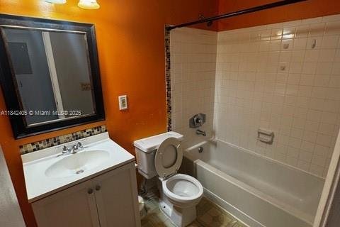 Condo in Pompano Beach, Florida, 1 bedroom  № 1834149 - photo 4