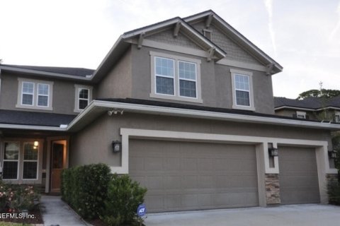 House in Jacksonville, Florida 5 bedrooms, 272.85 sq.m. № 776344 - photo 1