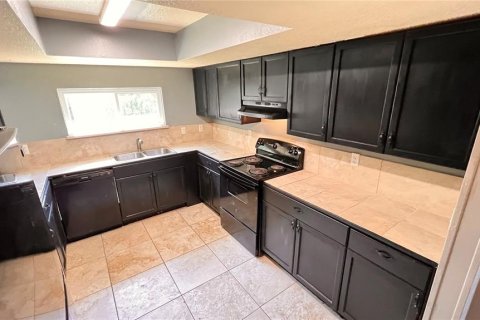 Casa en alquiler en Deltona, Florida, 3 dormitorios, 156.63 m2 № 1759260 - foto 19