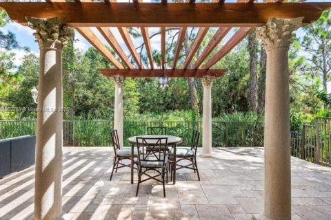 Купить виллу или дом в Бока-Ратон, Флорида 5 спален, 347.27м2, № 1954212 - фото 15