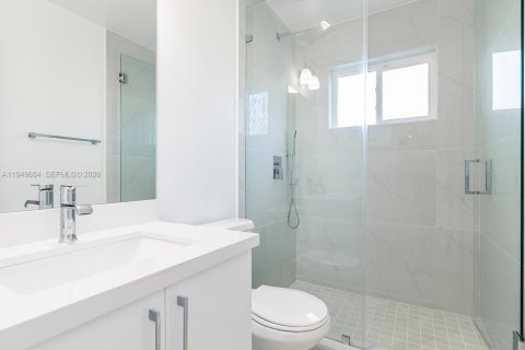 Снять в аренду виллу или дом в Катлер-Бей, Флорида 4 спальни, 229.75м2, № 2004533 - фото 20