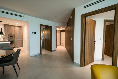 Снять в аренду квартиру в Санни-Айлс-Бич, Флорида 2 спальни, 148.83м2, № 1698407 - фото 20