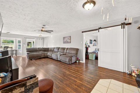 Villa ou maison à vendre à Ocala, Floride: 2 chambres, 125.79 m2 № 2388777 - photo 4