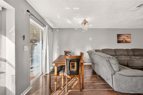 Villa ou maison à vendre à Ocala, Floride: 2 chambres, 125.79 m2 № 2388777 - photo 8