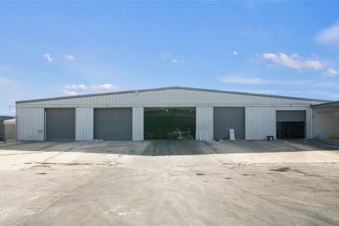 Immobilier commercial à louer à Ocala, Floride: 1816.7 m2 № 1525476 - photo 14