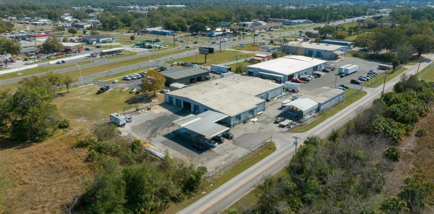 Immobilier commercial à Ocala, Floride 1816.7 m2 № 1525476