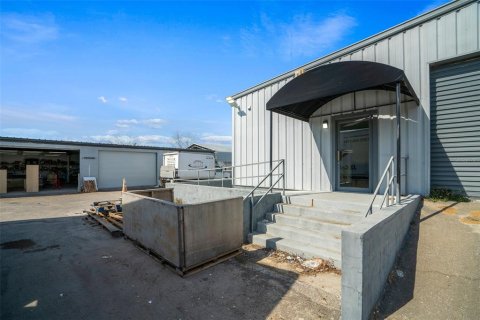 Immobilier commercial à louer à Ocala, Floride: 1816.7 m2 № 1525476 - photo 25