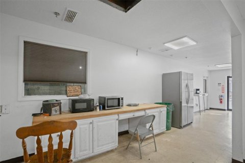 Immobilier commercial à louer à Ocala, Floride: 1816.7 m2 № 1525476 - photo 23