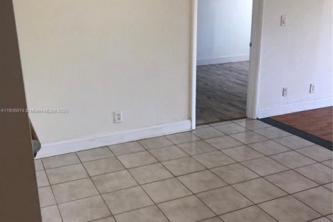 Copropriété à vendre à Weston, Floride: 2 chambres, 102.75 m2 № 1959701 - photo 19