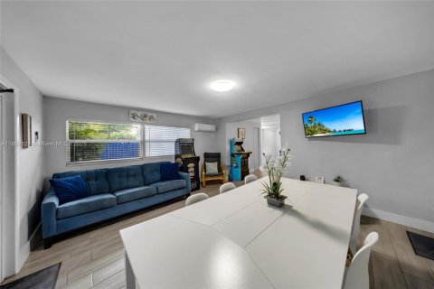 Купить виллу или дом в Форт-Лодердейл, Флорида 1 комната, 155.98м2, № 1920301 - фото 9