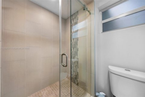 Купить виллу или дом в Форт-Лодердейл, Флорида 1 комната, 155.98м2, № 1920301 - фото 8