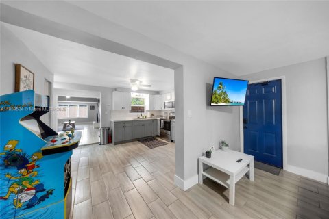 Купить виллу или дом в Форт-Лодердейл, Флорида 1 комната, 155.98м2, № 1920301 - фото 19