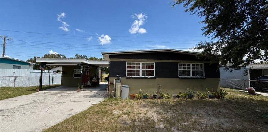 Casa en Tampa, Florida 3 dormitorios, 73.58 m2 № 2322522