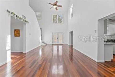 House in Lutz, Florida 4 bedrooms, 228.54 sq.m. № 2218683 - photo 6
