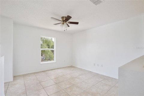 Villa ou maison à louer à Davenport, Floride: 5 chambres, 265.7 m2 № 1678316 - photo 8