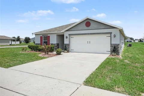 House in Mascotte, Florida 4 bedrooms, 184.23 sq.m. № 2258568 - photo 2
