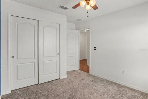 House in Mascotte, Florida 4 bedrooms, 184.23 sq.m. № 2258568 - photo 17