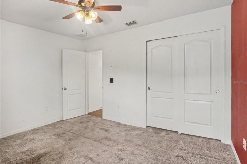 House in Mascotte, Florida 4 bedrooms, 184.23 sq.m. № 2258568 - photo 23