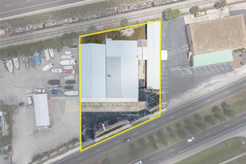 Commercial property in Orlando, Florida 3348.94 sq.m. № 2140427 - photo 16