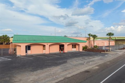 Commercial property in Orlando, Florida 3348.94 sq.m. № 2140427 - photo 29