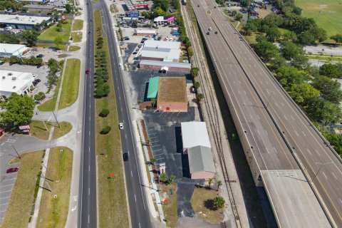 Commercial property in Orlando, Florida 3348.94 sq.m. № 2140427 - photo 9